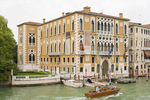 1200px-palazzo_cavalli_franchetti_venice