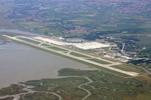 aeroporto_di_venezia_-_vue_aerienne